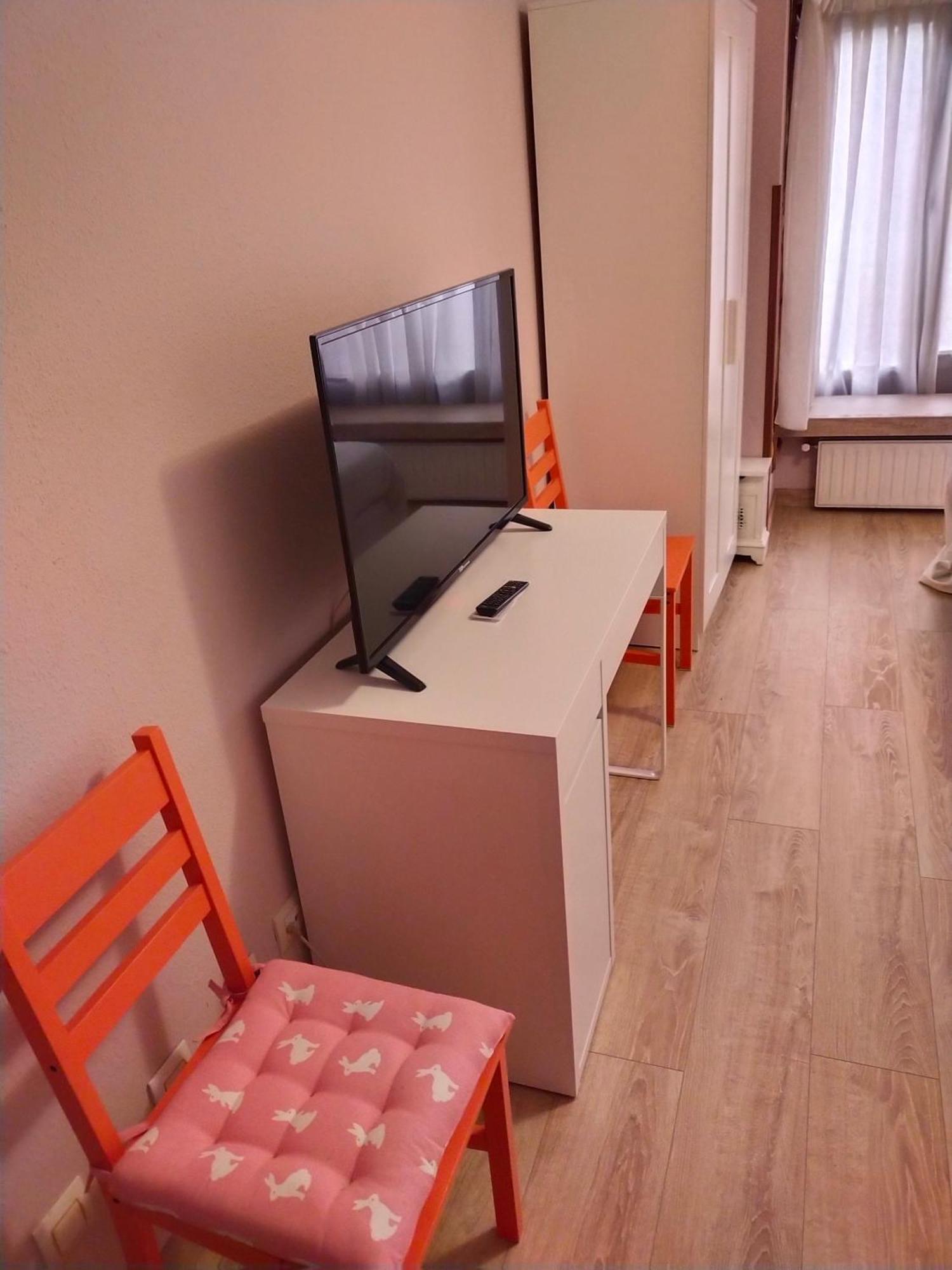 Hostal Alvarez Οβιέδο Εξωτερικό φωτογραφία